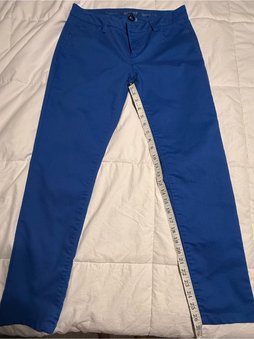 Apt. 9 Women's Cobalt Skinny Jeans
